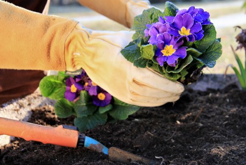 Final secure payment confirmation for Landscaping Wallington services